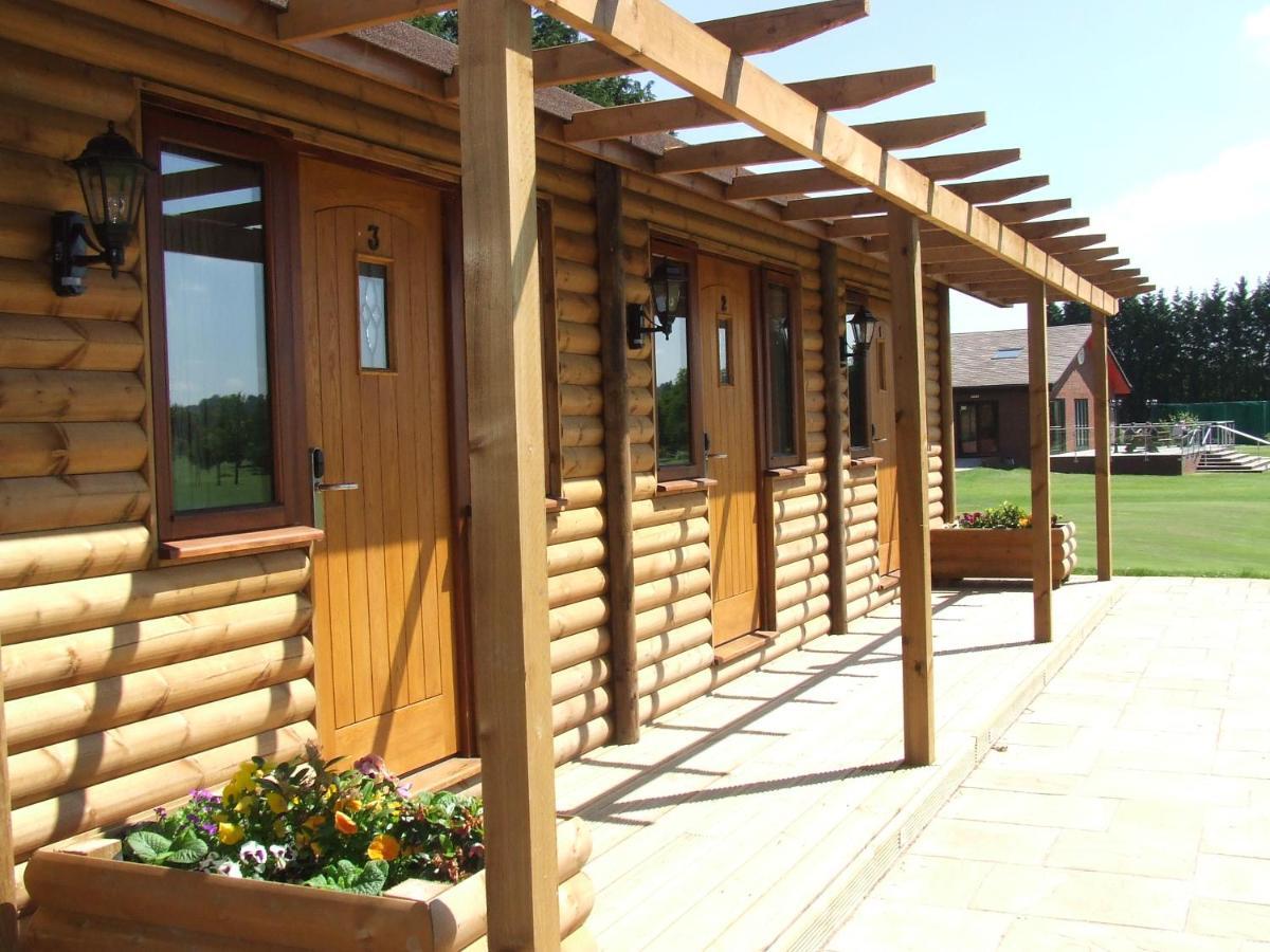 Calderfields Golf & Country Club Hotel Walsall Exterior photo